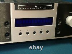 Balanced Audio Technology BAT VK-300XSE Integrated Amplifier / Tube Preamplifier