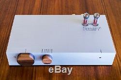 Billie / Hybrid Tube Stereo Integrated Amplifier, Anodized Silver