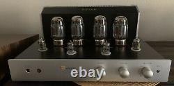 Jolida Black ice integrated tube amp Fusion 3502 with KT88 Tubes
