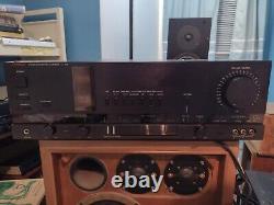 Luxman LV-105 Stereo Integrated Amplifier Vintage For Parts Only