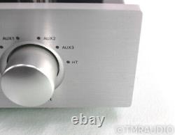 PrimaLuna DiaLogue Premium Stereo Tube Integrated Amplifier Silver Remote