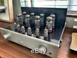 PrimaLuna EVO 400 Integrated Amp Approx 100 hrs on tubes All boxes and remote