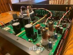 Rogue Audio Sphinx Tube Hybrid Integrated Amp +Metal remote +manual! Has phono