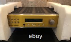 Sonic Frontiers Line 3 Gold LV Pre-Amplifier with Tubes Remote Manual Open Box