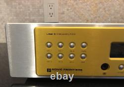 Sonic Frontiers Line 3 Gold LV Pre-Amplifier with Tubes Remote Manual Open Box