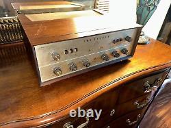 The FISHER X-202-B TUBE INTEGRATED STEREO Master Control AMPLIFIER & CASE 7591