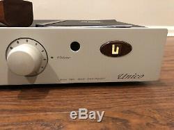 Unison Research Unico Hybrid MOSFET Integrated Amplifier With Mullard Tubes